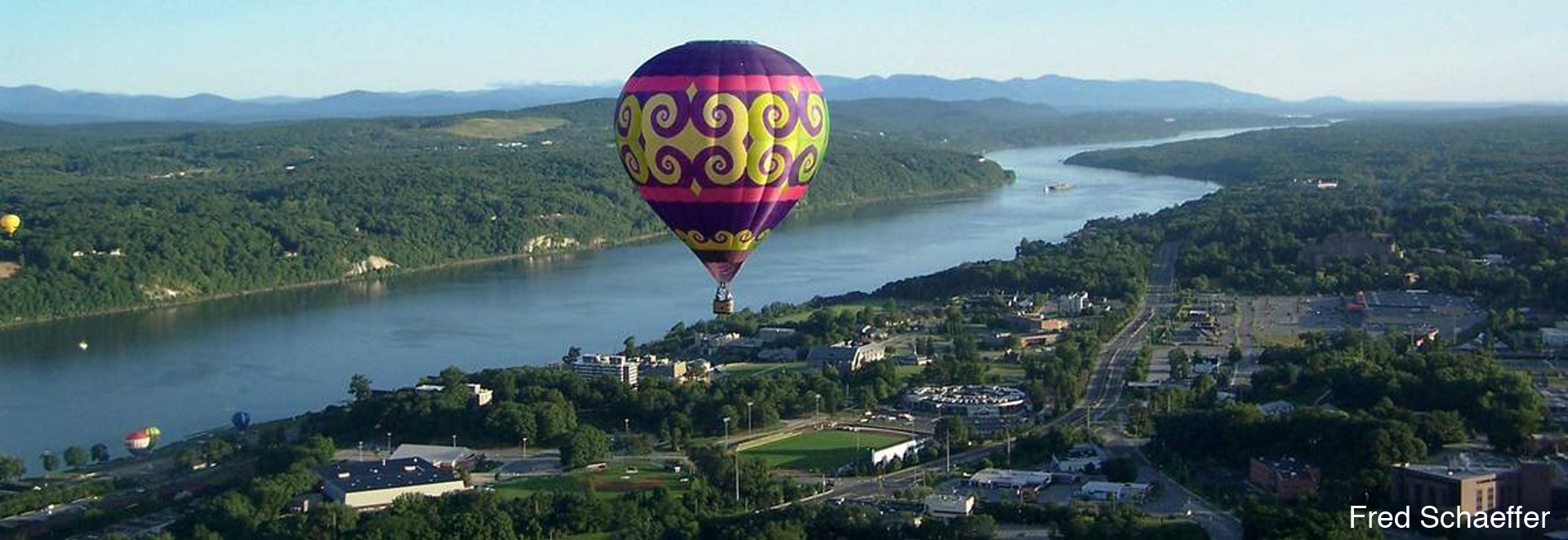 Mountainside Woods Balloon Over the Hudson