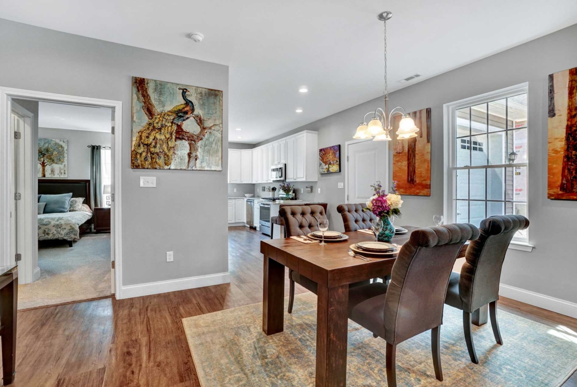 Taconic Home Dining Area